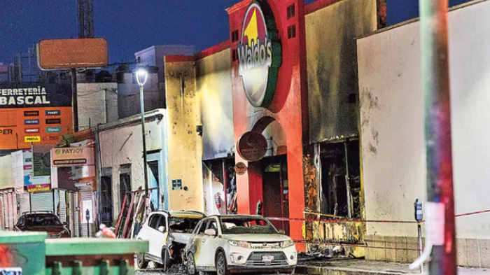 సూప‌ర్ మార్కెట్‌లో భారీ పేలుడు.. 23 మంది మృతి